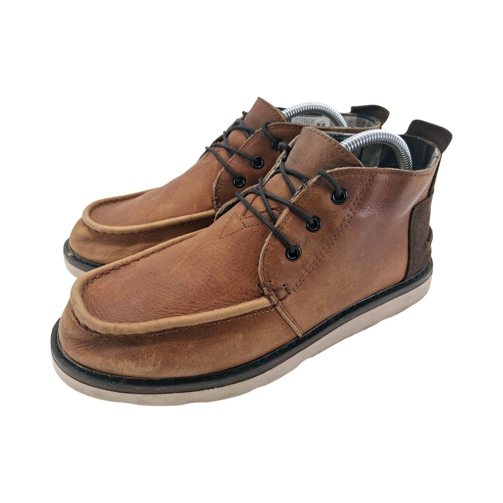 TOMS Boots Mens Size 9 Brown Leather Chukka Ankle Casual Plaid Lined Moc Toe